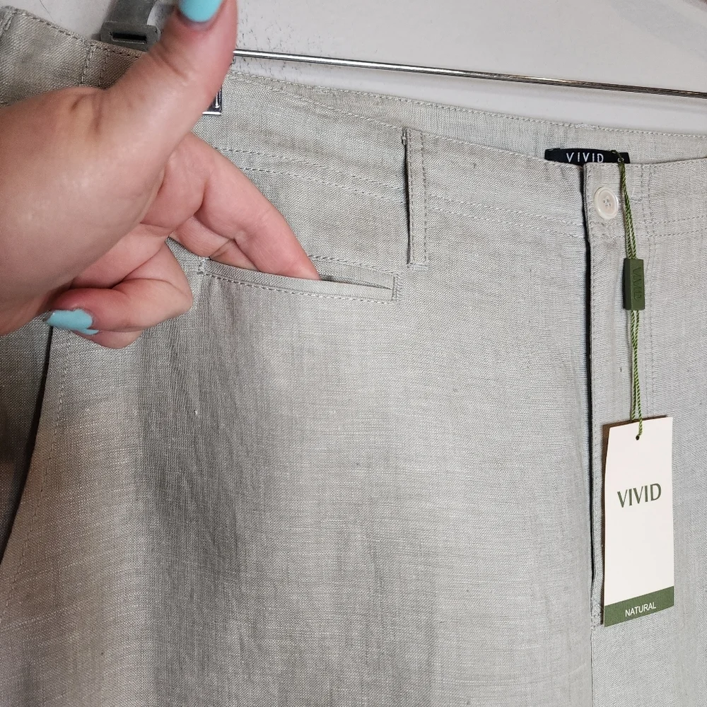 NWT Vivid 100% Linen Light Green Pants Size 40‎